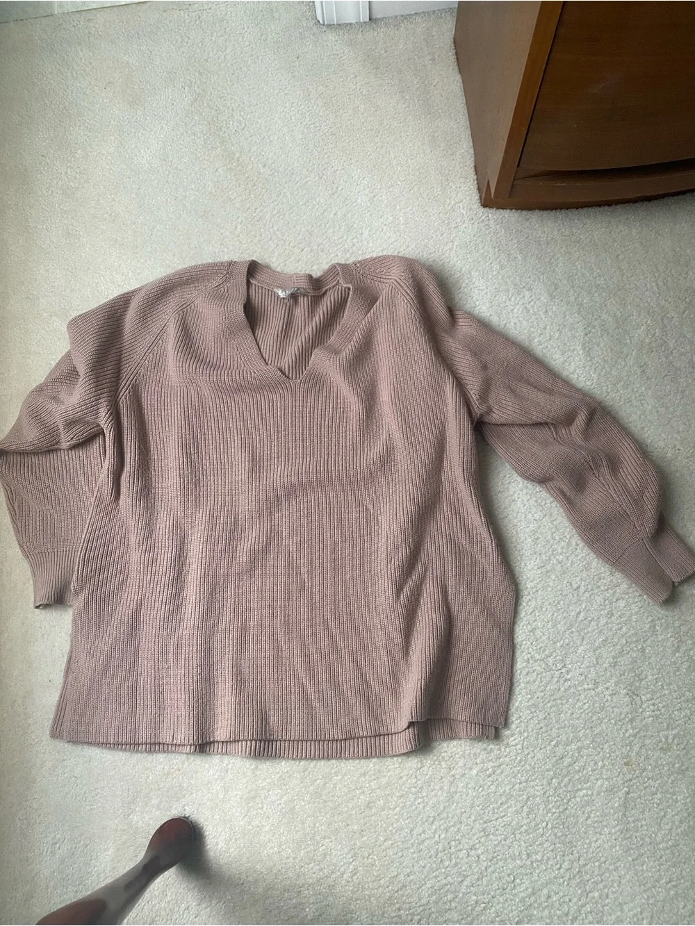 Athleta Women’s V-Neck Ribbed Sweater - Dusty Mauve - Picture 1 of 3